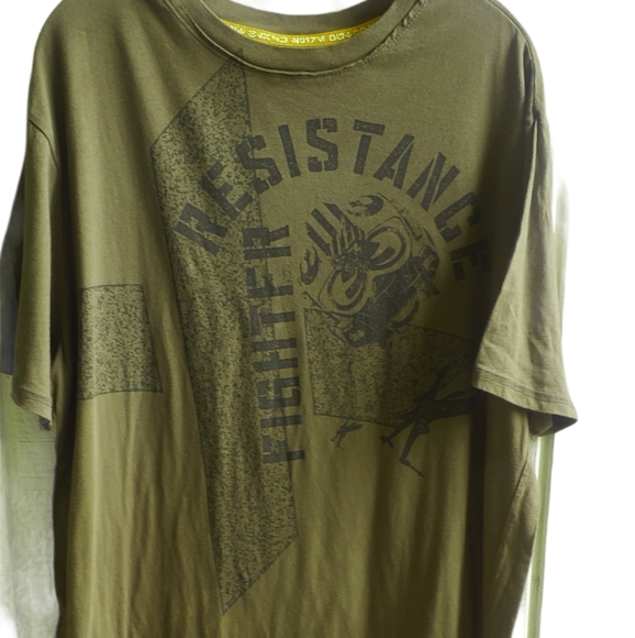 Star Wars Galaxy Edge Resistance Fighter Tee L
